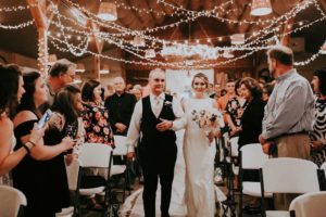 father walking bride down the aisle at Tennessee wedding venue